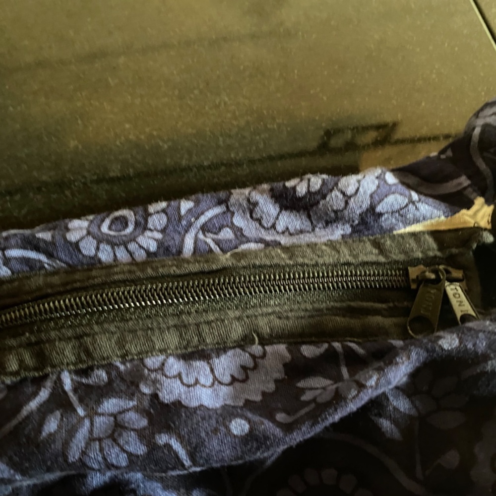 YOGA CLOTH CROSSBODY BAG - Picture 5 of 16